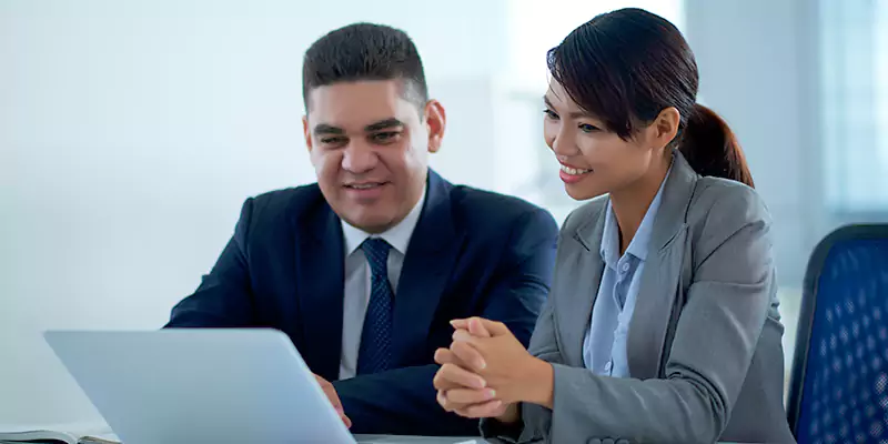 Why Partner with the Best TN Visa Consultants for Canadian Applicants for Latvia?
